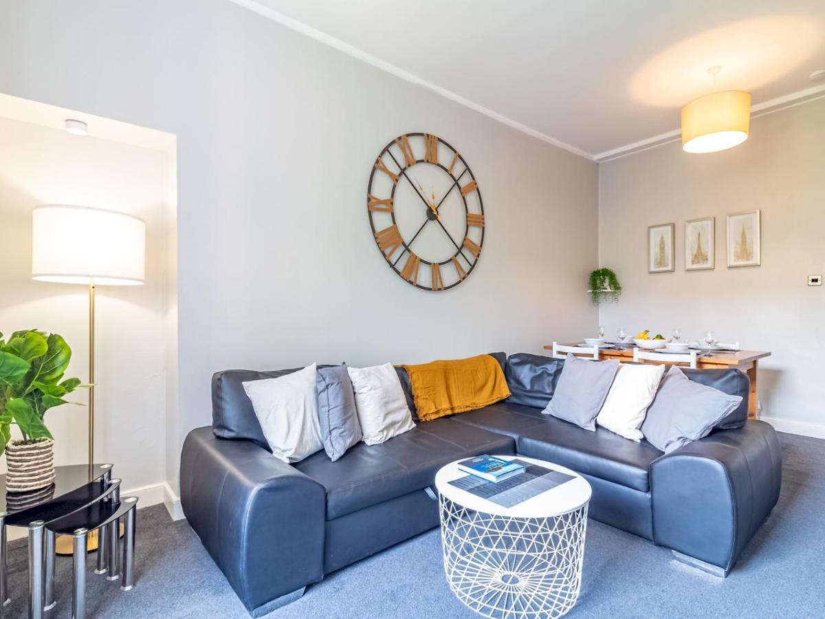 Pass The Keys Spacious And Homely Flat On The Royal Mile EDI Eksteriør bilde