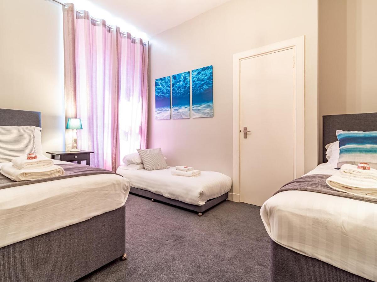 Pass The Keys Spacious And Homely Flat On The Royal Mile EDI Eksteriør bilde