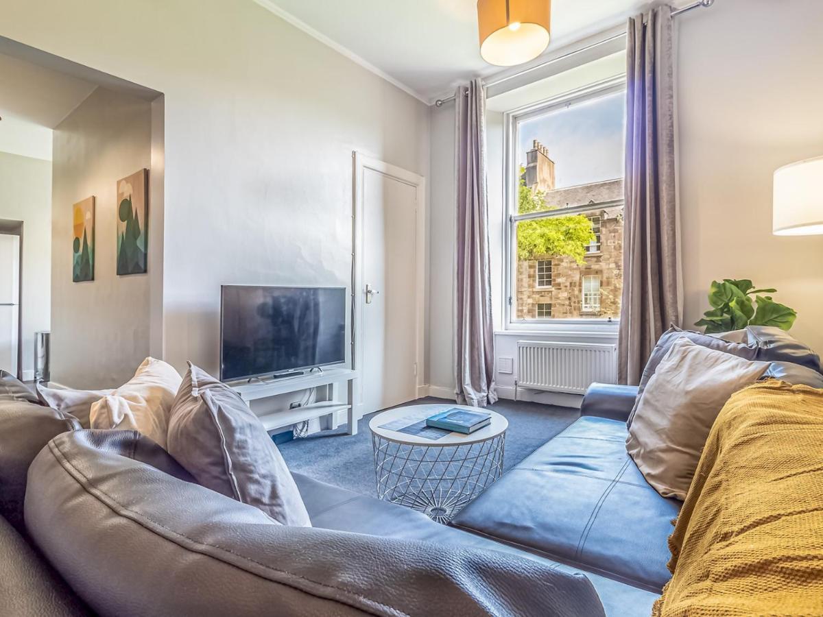 Pass The Keys Spacious And Homely Flat On The Royal Mile EDI Eksteriør bilde