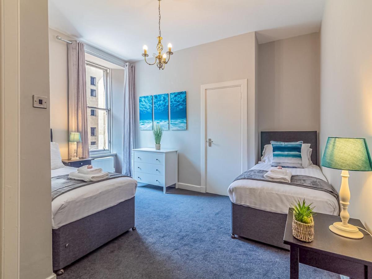 Pass The Keys Spacious And Homely Flat On The Royal Mile EDI Eksteriør bilde