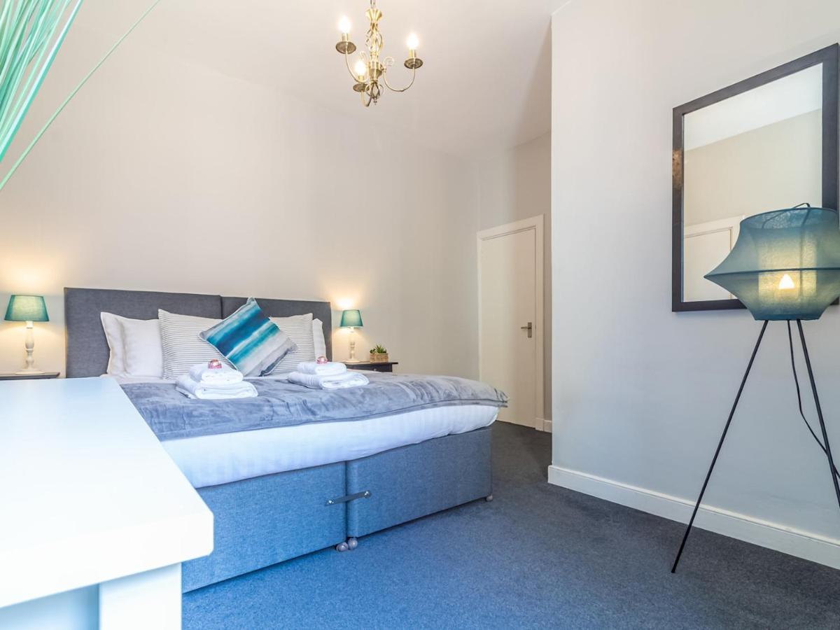 Pass The Keys Spacious And Homely Flat On The Royal Mile EDI Eksteriør bilde